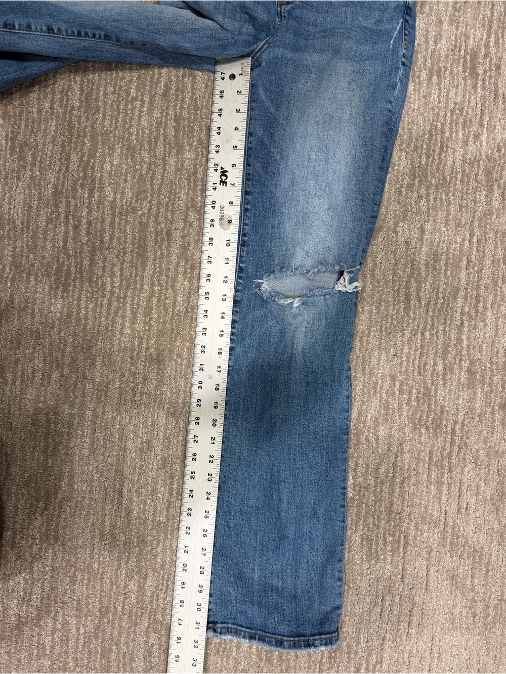 Risen Distressed High-Rise Straight-Leg Women’s Jeans 9/29 - Picture 4 of 6